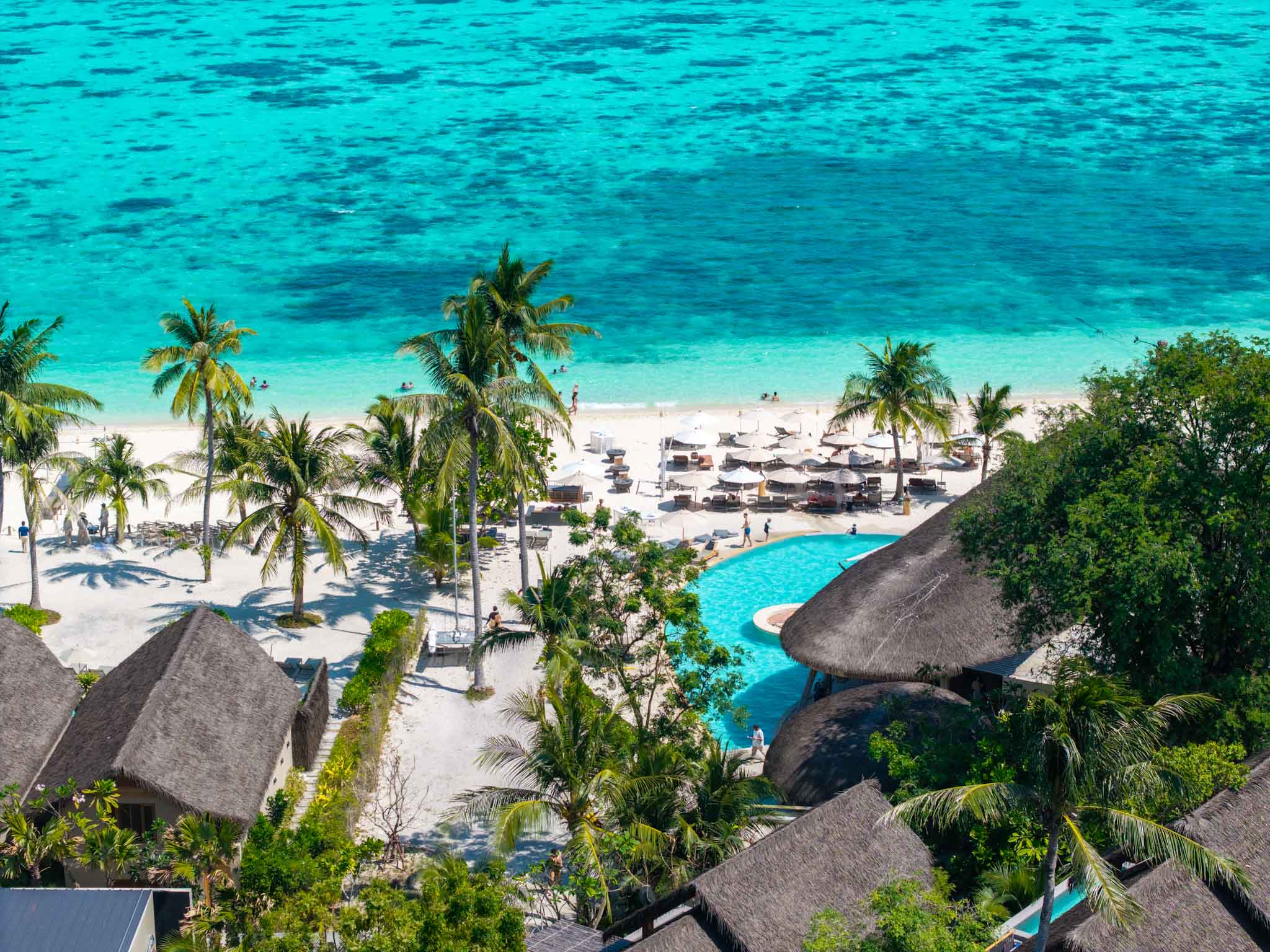 มุมสูง Irene Resort ริมทะเลเกาะหลีเป๊ะ